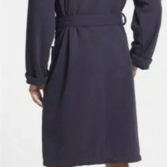 Men’s Navy UGG Robe - Picture 2 of 9